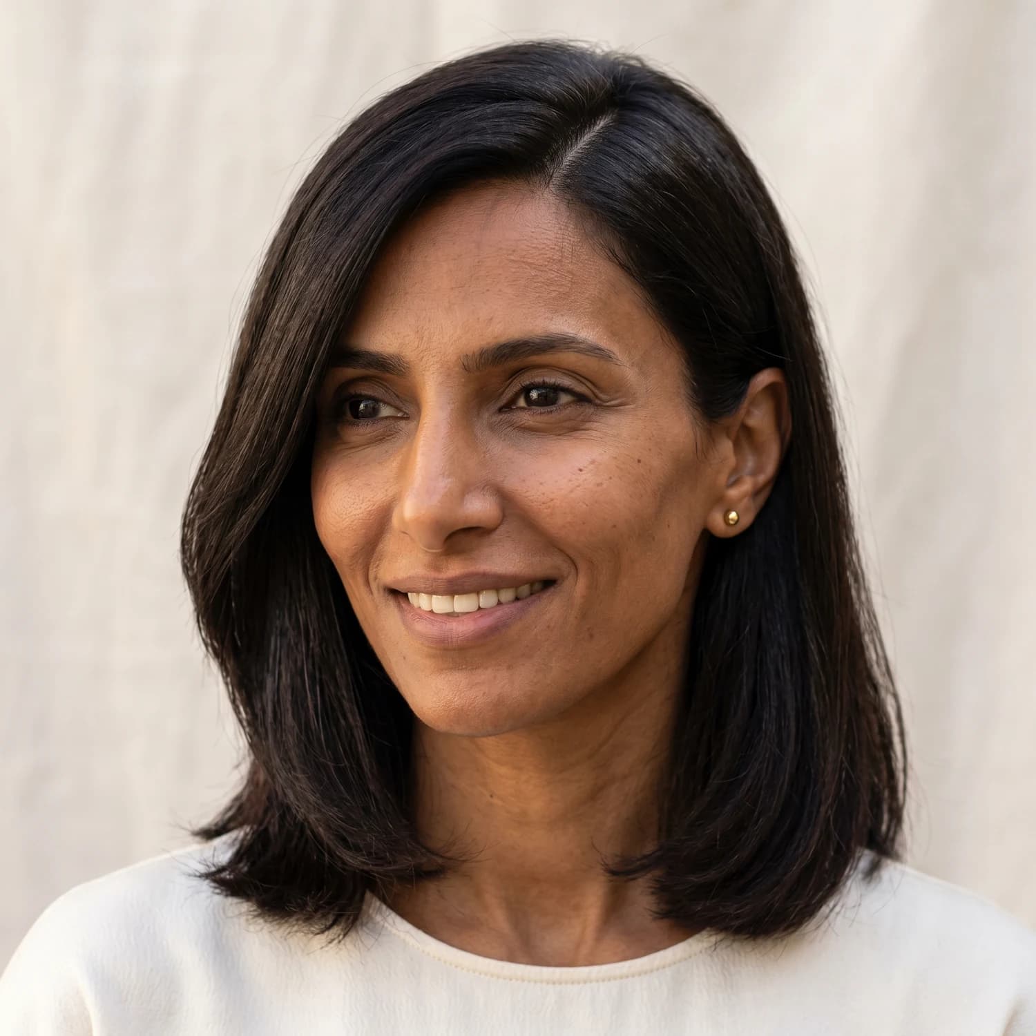 سارة العمري — صورة العميلة